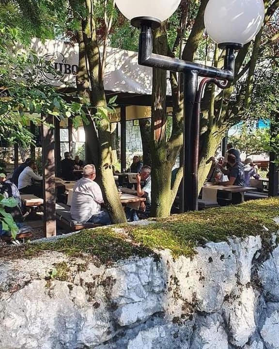 Teuta Palace Dom Faletici Hotel Sarajevo Eksteriør billede