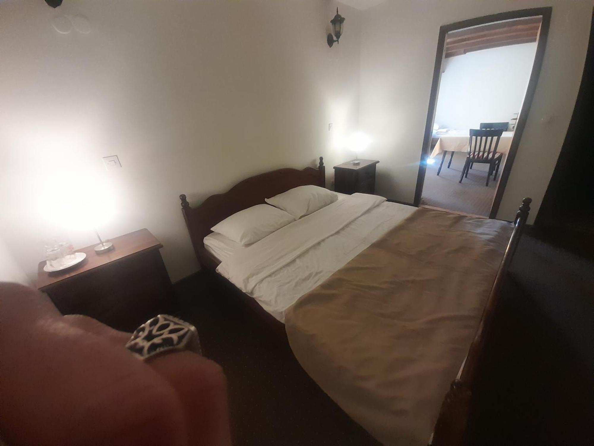 Teuta Palace Dom Faletici Hotel Sarajevo Eksteriør billede